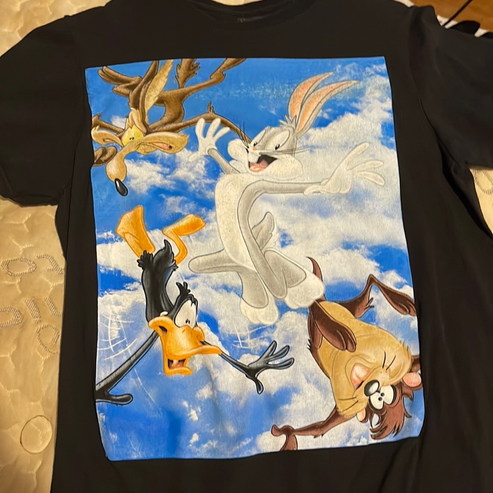 Bugs bunny shirt